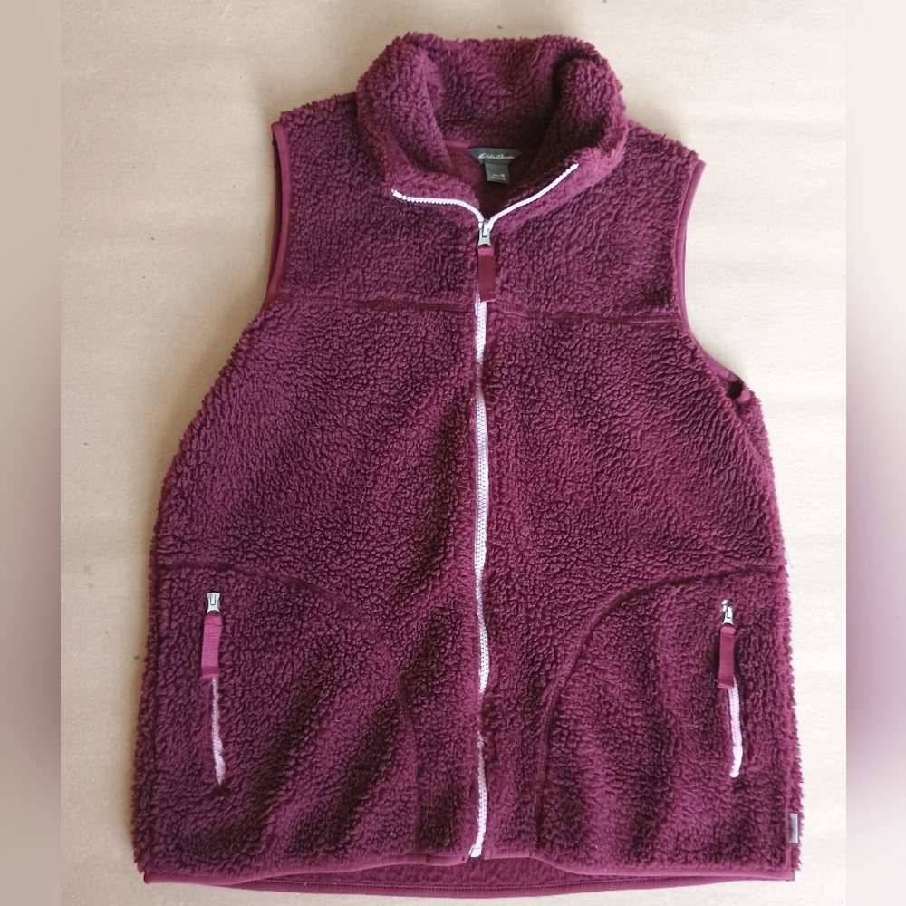 Womens Eddie Bauer Sz Medium Sherpa Fuzzy Fleece Burgundy Vest